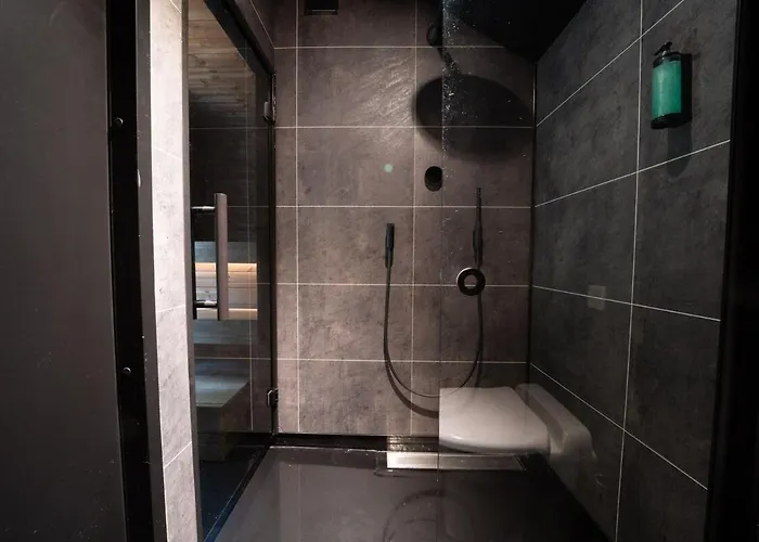 Chic Sauna Near The Sea - Vuhin Nº06 Feriehus Tsitre